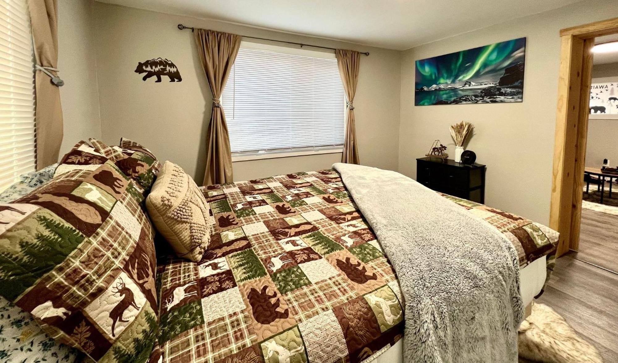 Apartamento Log House In Heart Of Anchorage Exterior foto